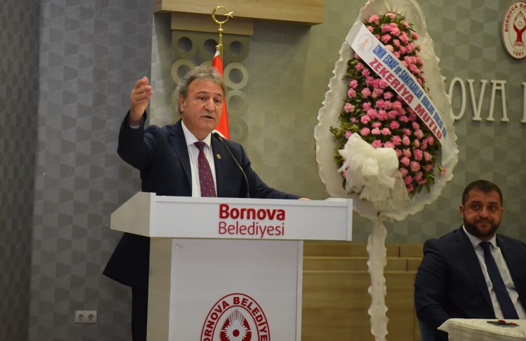 Bornova Belediye Başkanı Dr. Mustafa İduğ, Bornova Esnaf ve Sanatkarlar Odası Genel Kurulu’na katıldı.